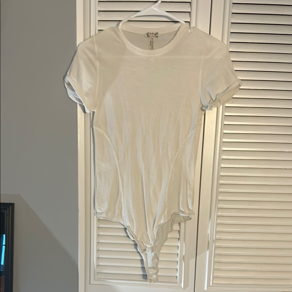 6️⃣ for 💲3️⃣0️⃣‼️ Women's Bodysuit by Intimate Free People.